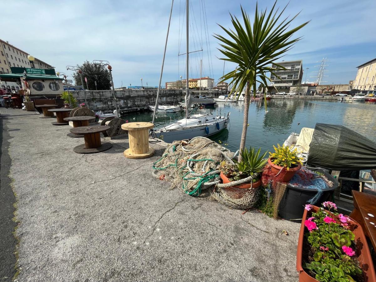 Kasia Porta Sul Mare Di Livorno Free Parking Extérieur photo