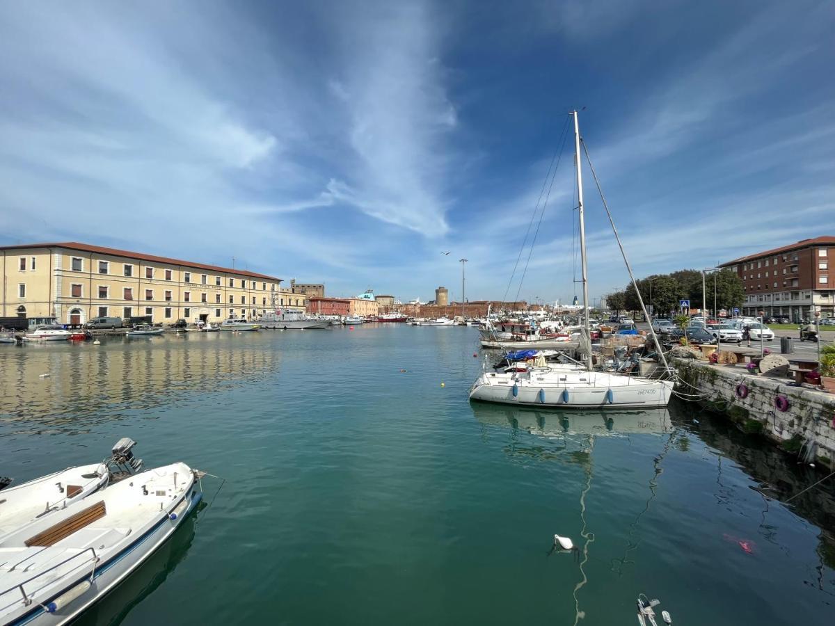 Kasia Porta Sul Mare Di Livorno Free Parking Extérieur photo