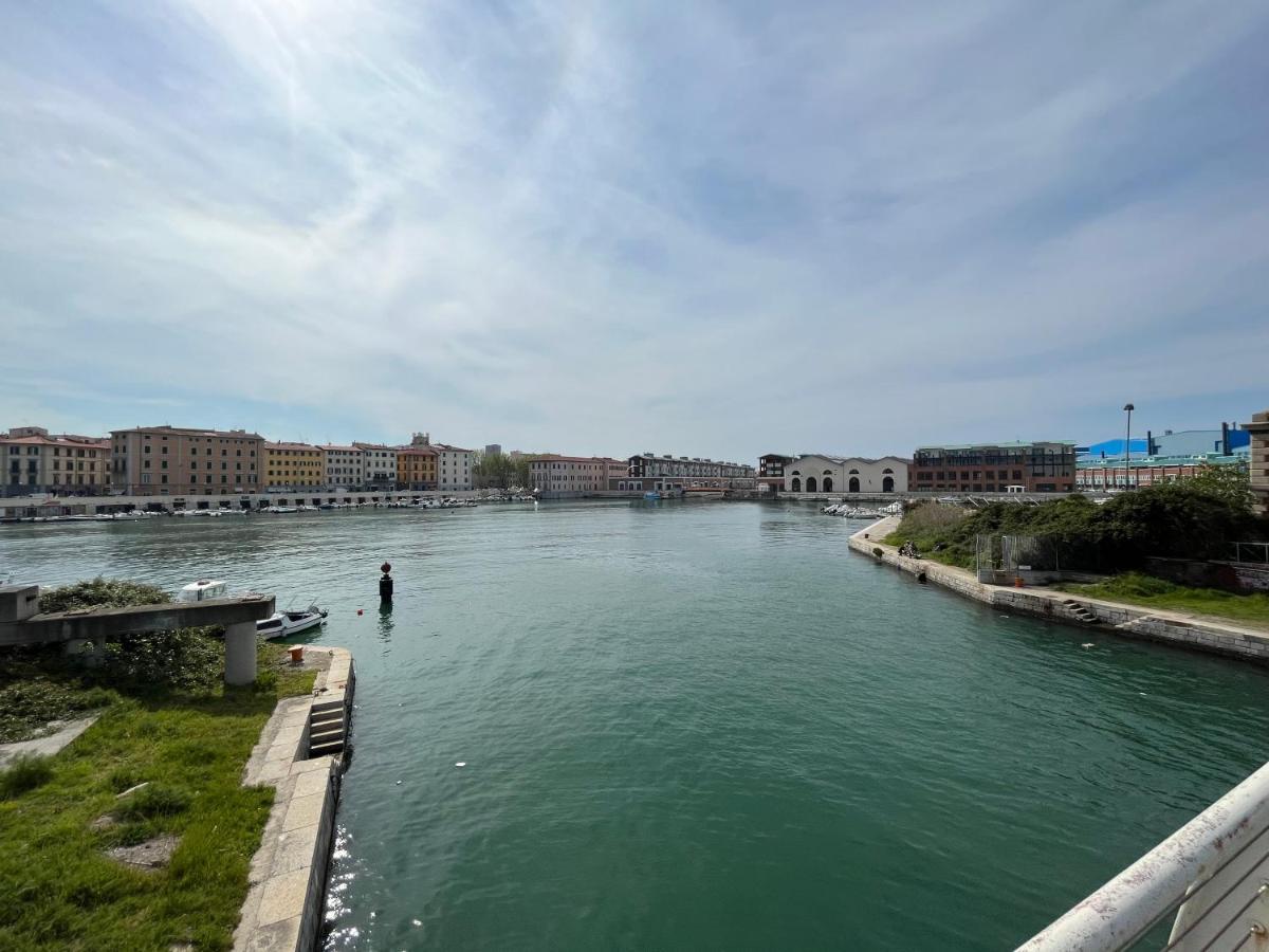 Kasia Porta Sul Mare Di Livorno Free Parking Extérieur photo